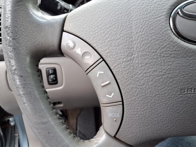 2004 Toyota Sienna XLE Limited 7 Passenger