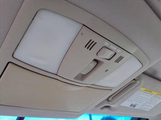 2011 INFINITI G37 Sedan x