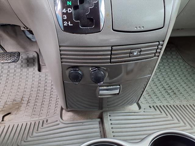 2004 Toyota Sienna XLE Limited 7 Passenger