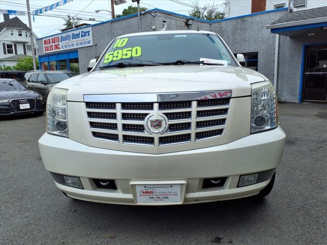 2010 Cadillac Escalade Luxury