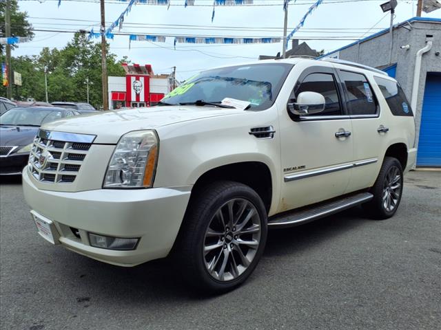 2010 Cadillac Escalade Luxury