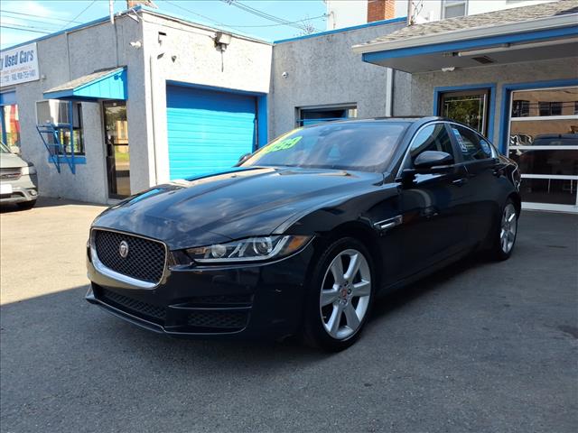2017 Jaguar XE 25t Premium