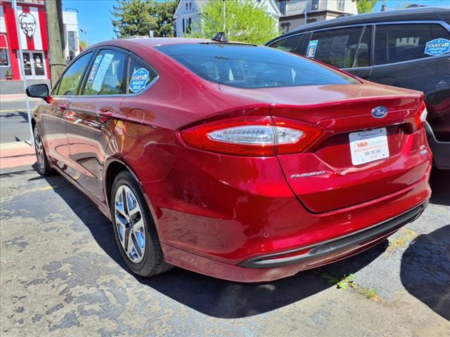 2014 Ford Fusion SE