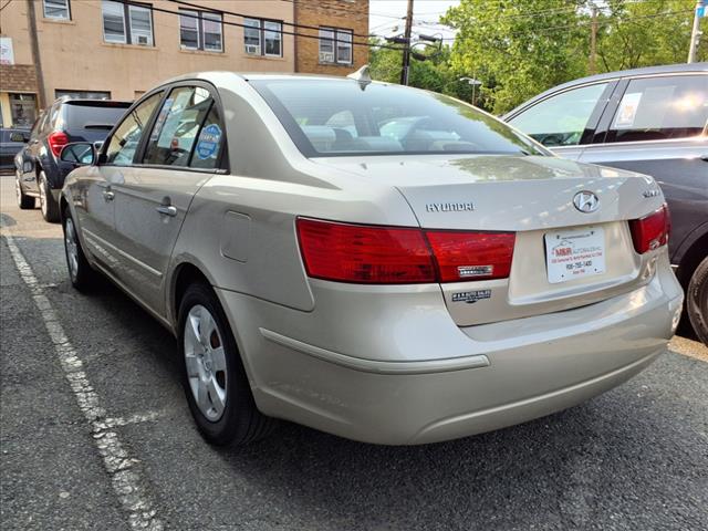 2010 Hyundai SONATA GLS
