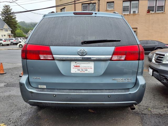 2004 Toyota Sienna XLE Limited 7 Passenger
