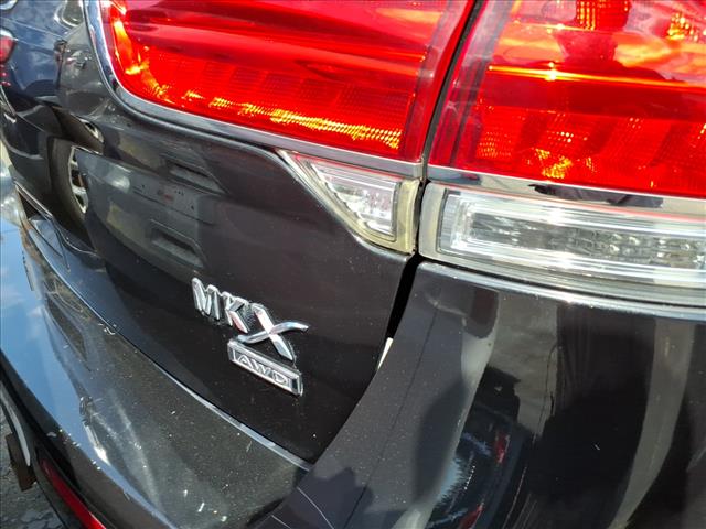 2015 Lincoln MKX Base