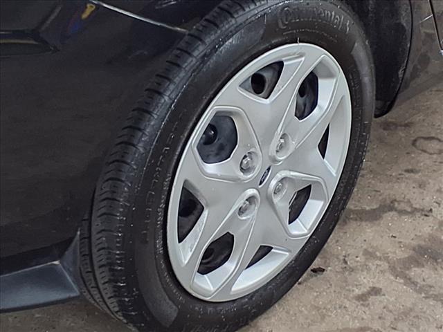 2013 Ford Fiesta SE