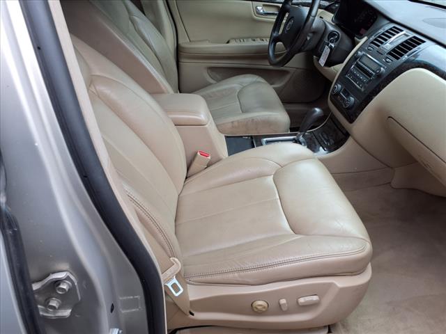 2008 Cadillac DTS Base