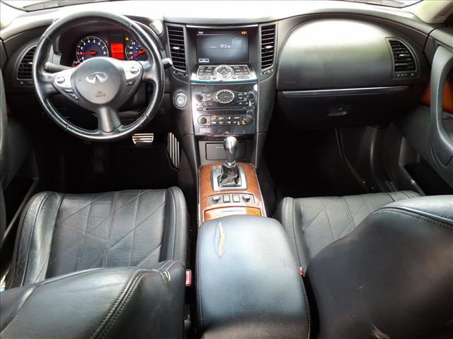 2010 INFINITI FX35 Base