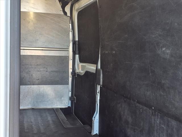 2022 Ford Transit 250