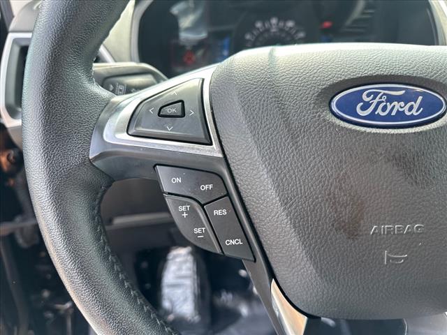 2022 Ford Edge SEL 15