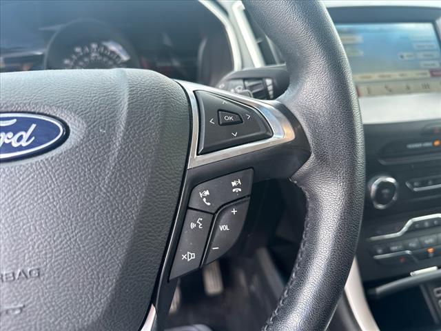 2018 Ford Edge SEL 15