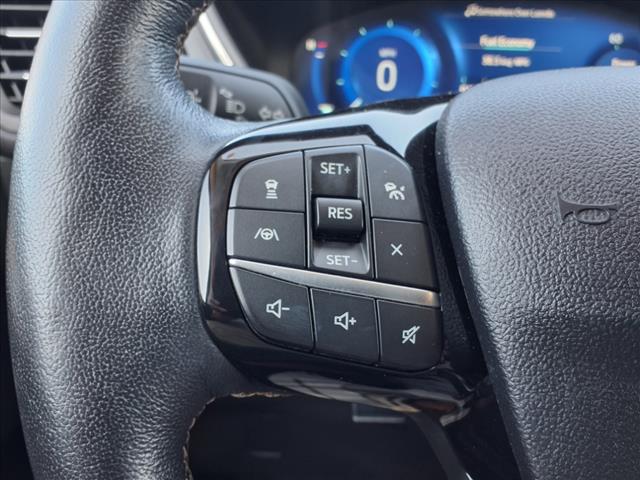2021 Ford Escape Hybrid Titanium
