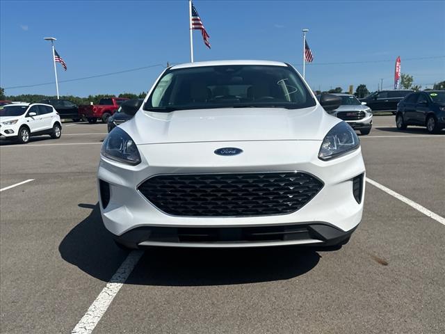 2022 Ford Escape SE 2