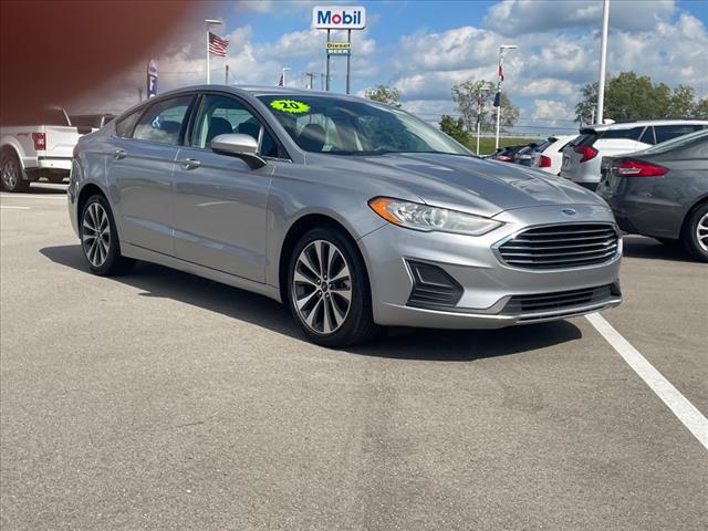 2020 Ford Fusion SE 3