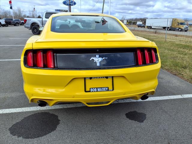 2017 Ford Mustang V6