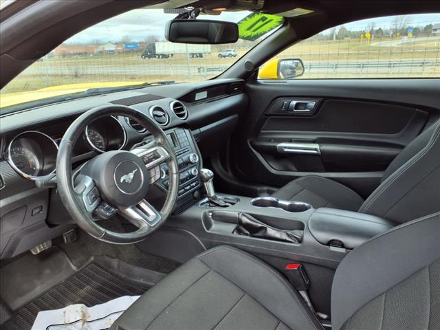 2017 Ford Mustang V6