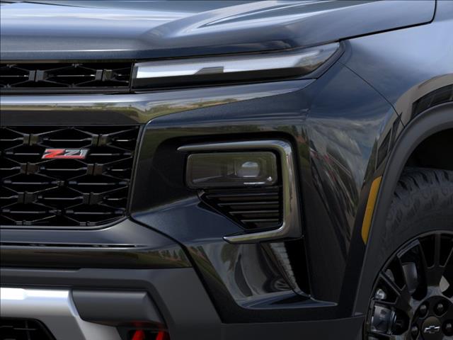 2027 Chevrolet Traverse Z71 Mosaic Black Metallic Gb8 at Memorial Highway Chevrolet