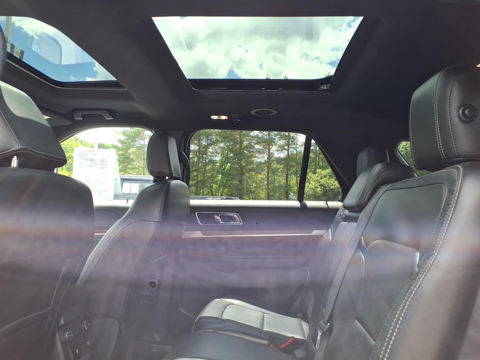 2018 Ford Explorer Limited - 9