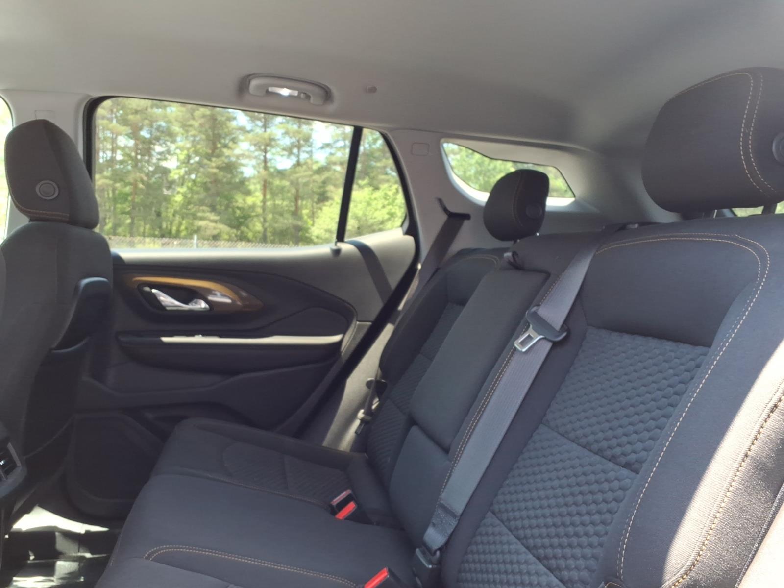 2020 GMC TERRAIN - 9