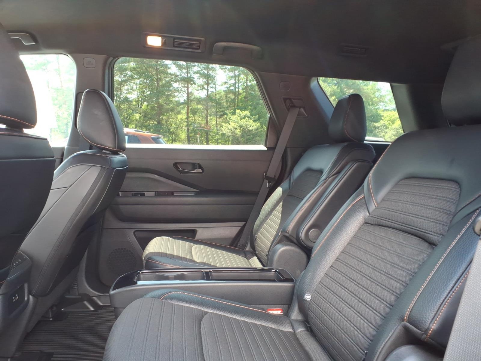 2024 Nissan Pathfinder Rock Creek - 9
