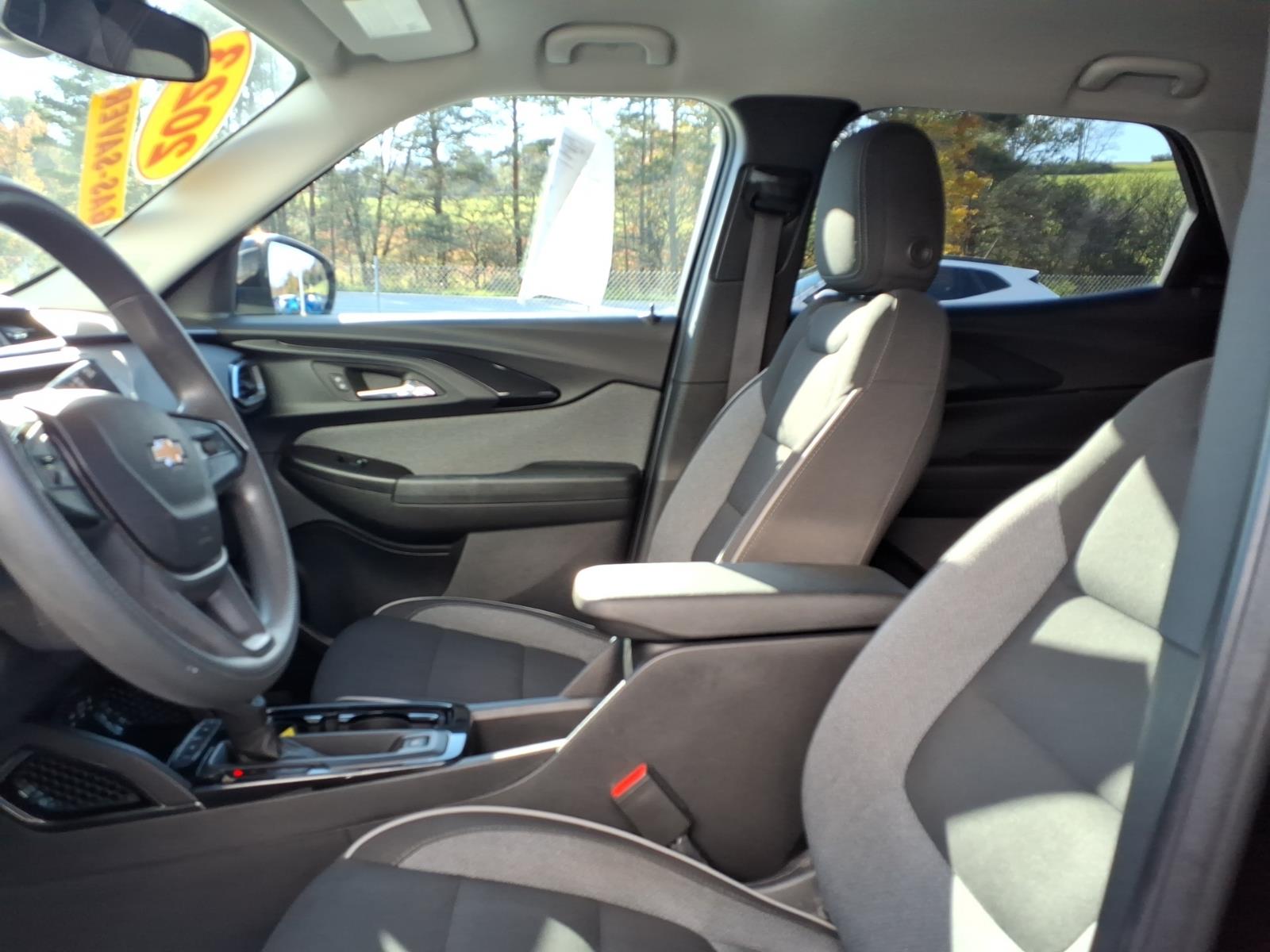 2023 Chevrolet Trailblazer photo 10 of 26