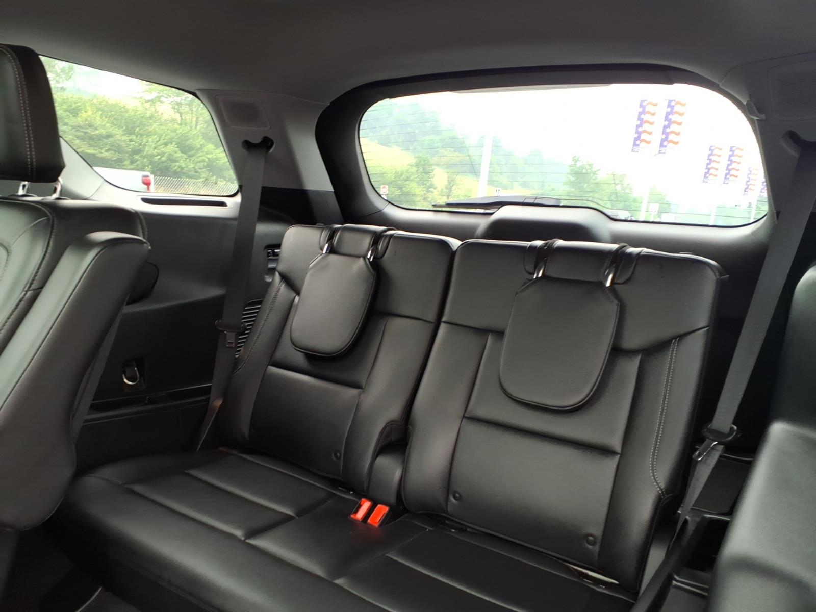 2023 Ford Explorer Limited Iconic Silver at Memorial Highway Chevrolet