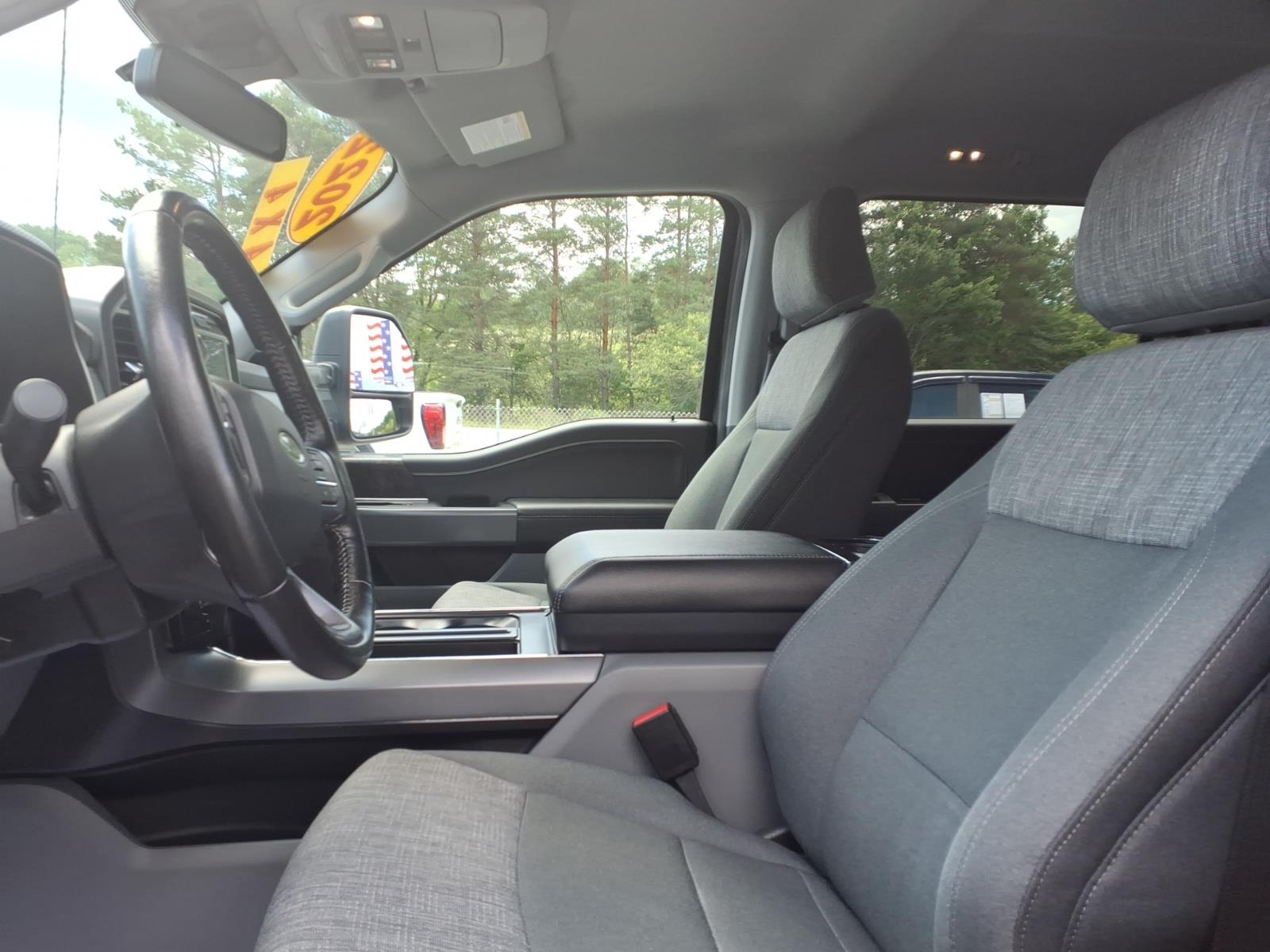 2022 Ford F-150 XLT - 10