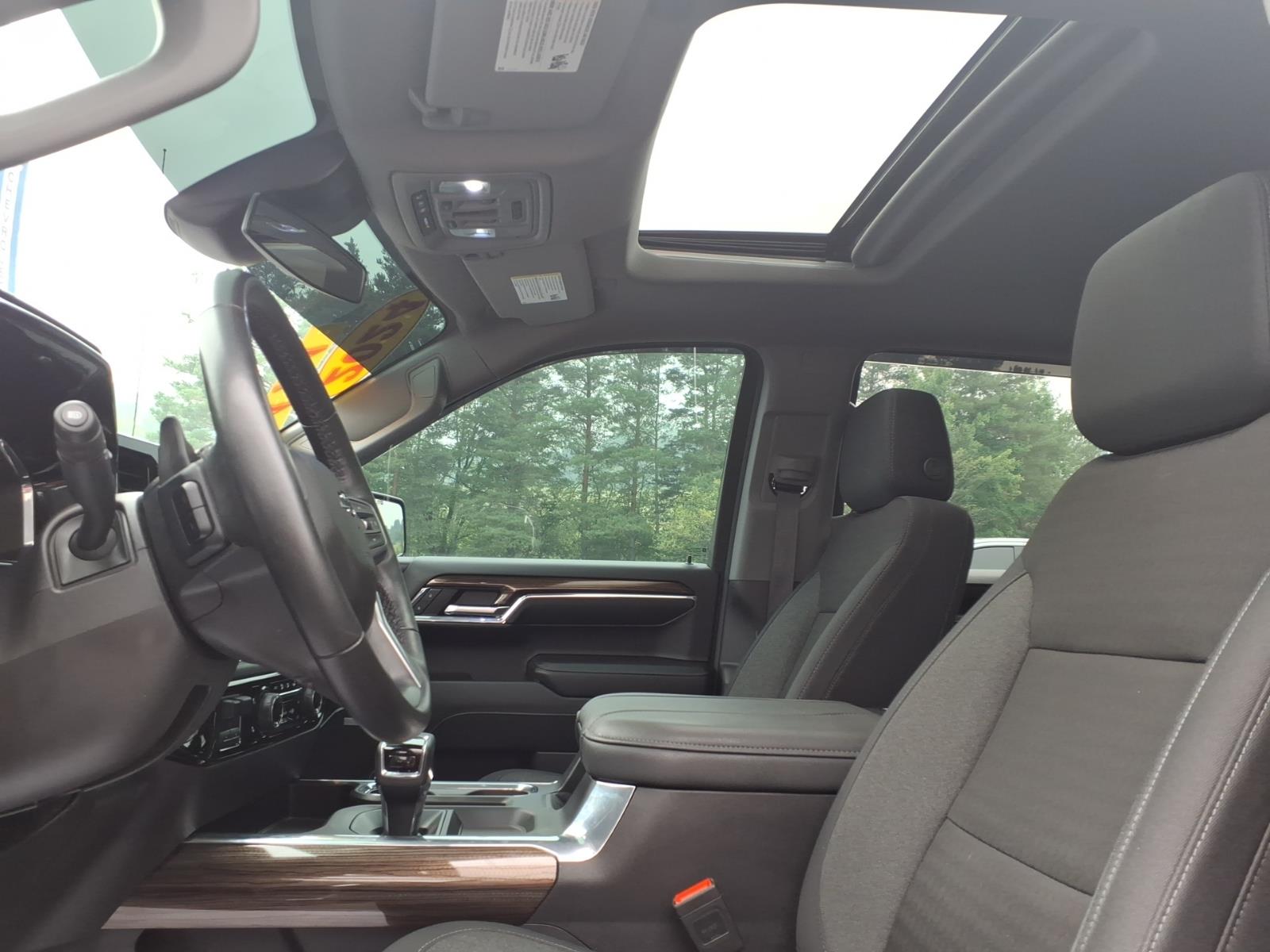 2024 Chevrolet Silverado 1500 LT Trail Boss - 10