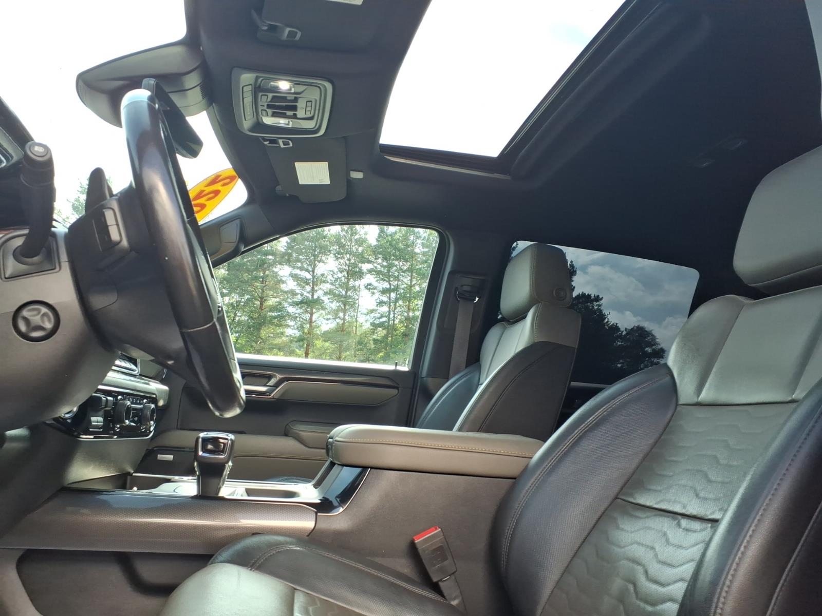 2022 Chevrolet Silverado 1500 ZR2 - 10