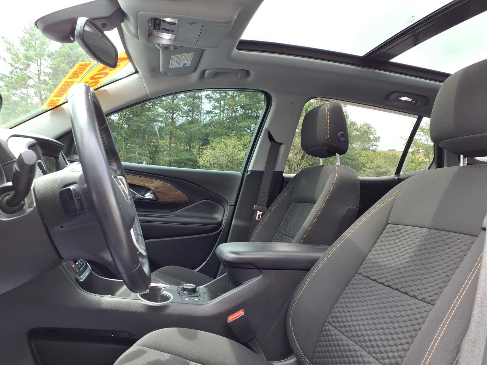 2021 GMC Terrain SLE - 10