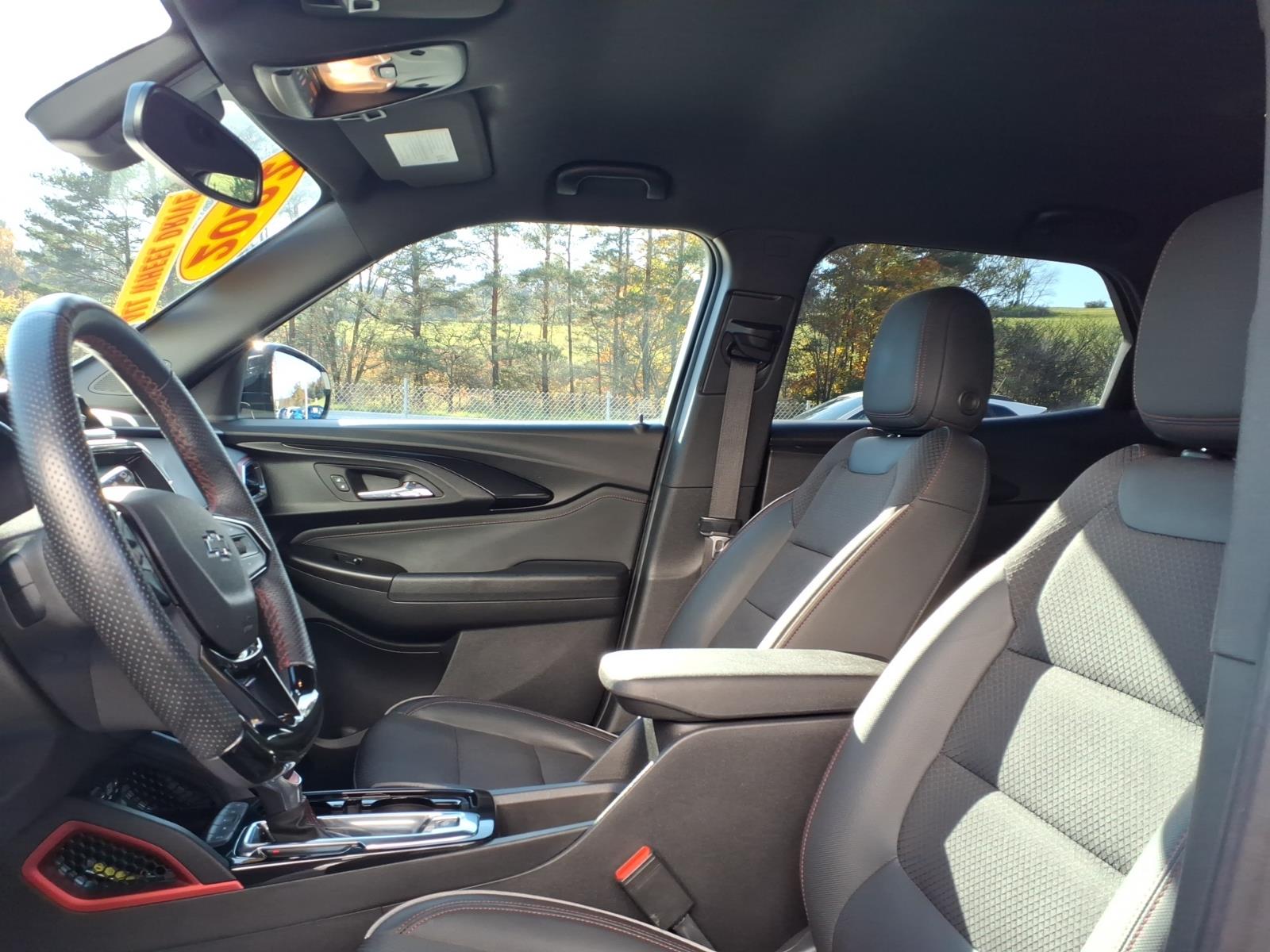 2022 Chevrolet Trailblazer photo 11 of 27