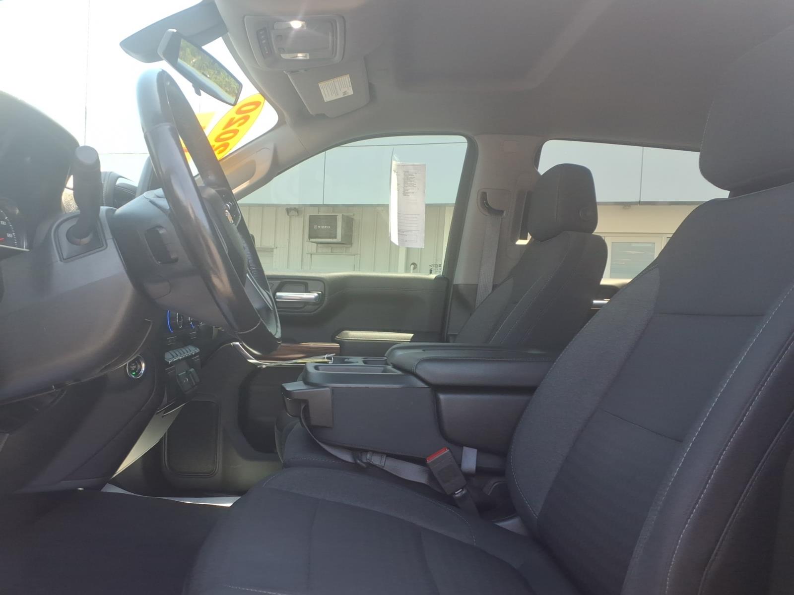 2020 Chevrolet Silverado 1500 LT Light Autumnwood Metallic at Team Chevrolet Buick GMC