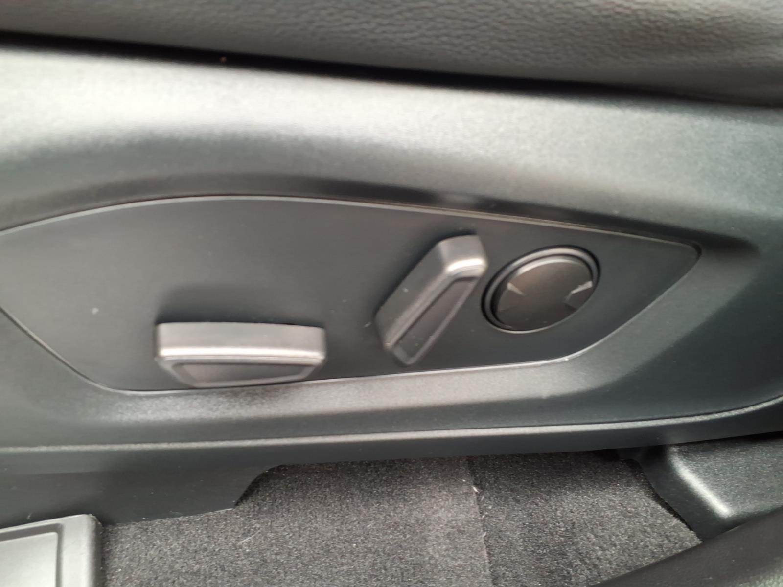 2023 Ford Explorer Limited Iconic Silver at Memorial Highway Chevrolet