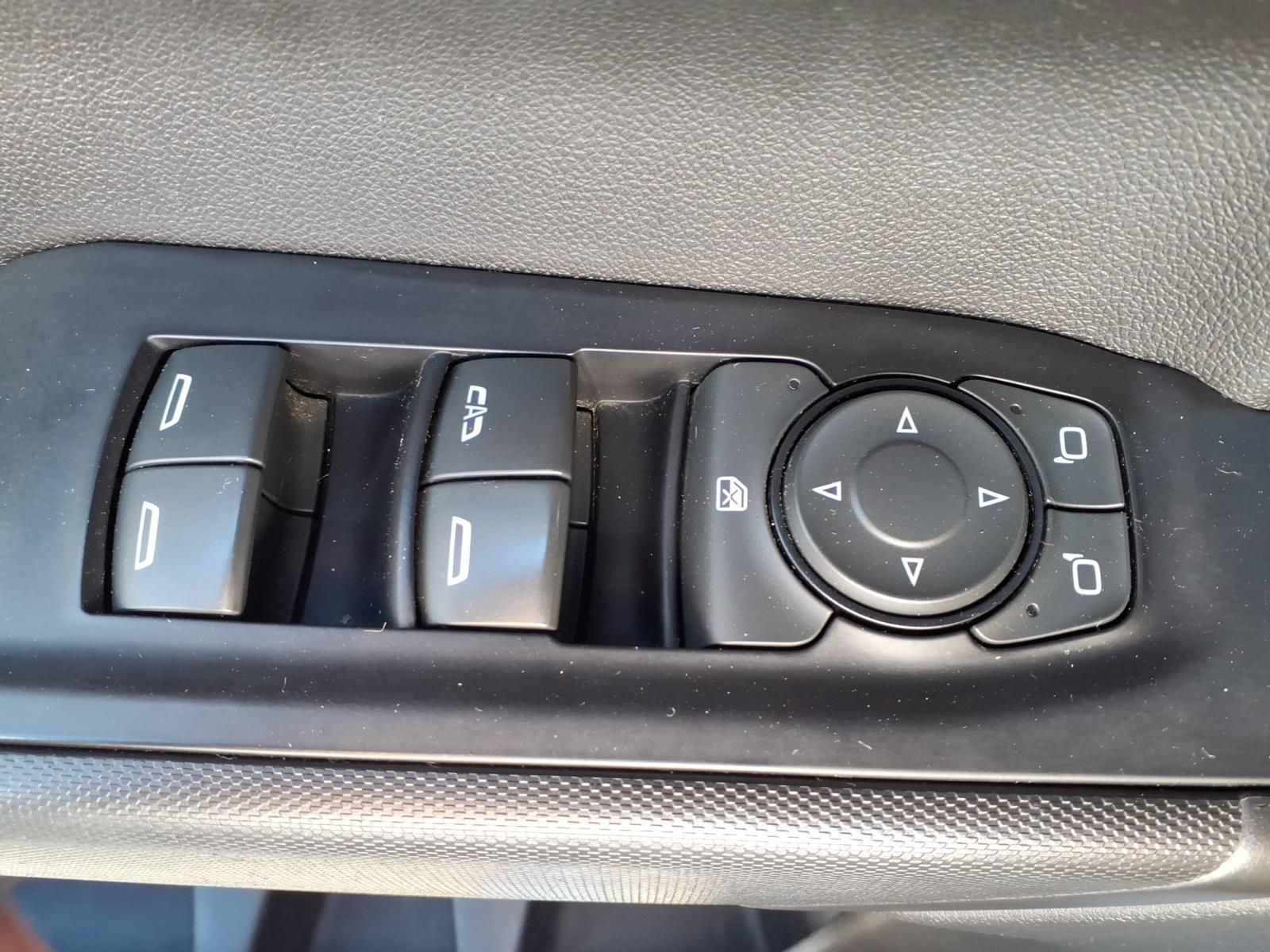 2019 Chevrolet Silverado 1500 photo 14 of 24