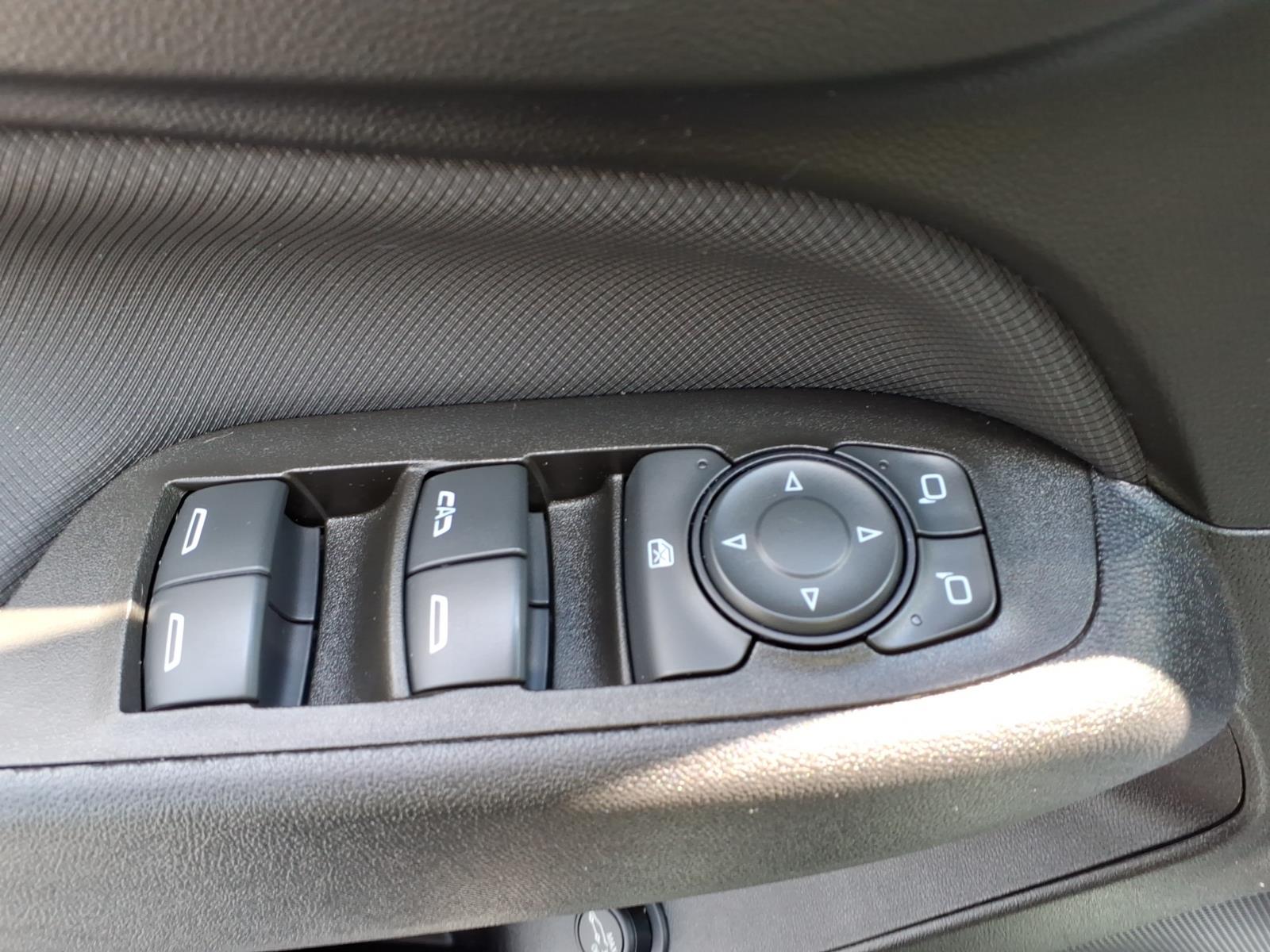 2023 Chevrolet Equinox RS White at Memorial Highway Chevrolet