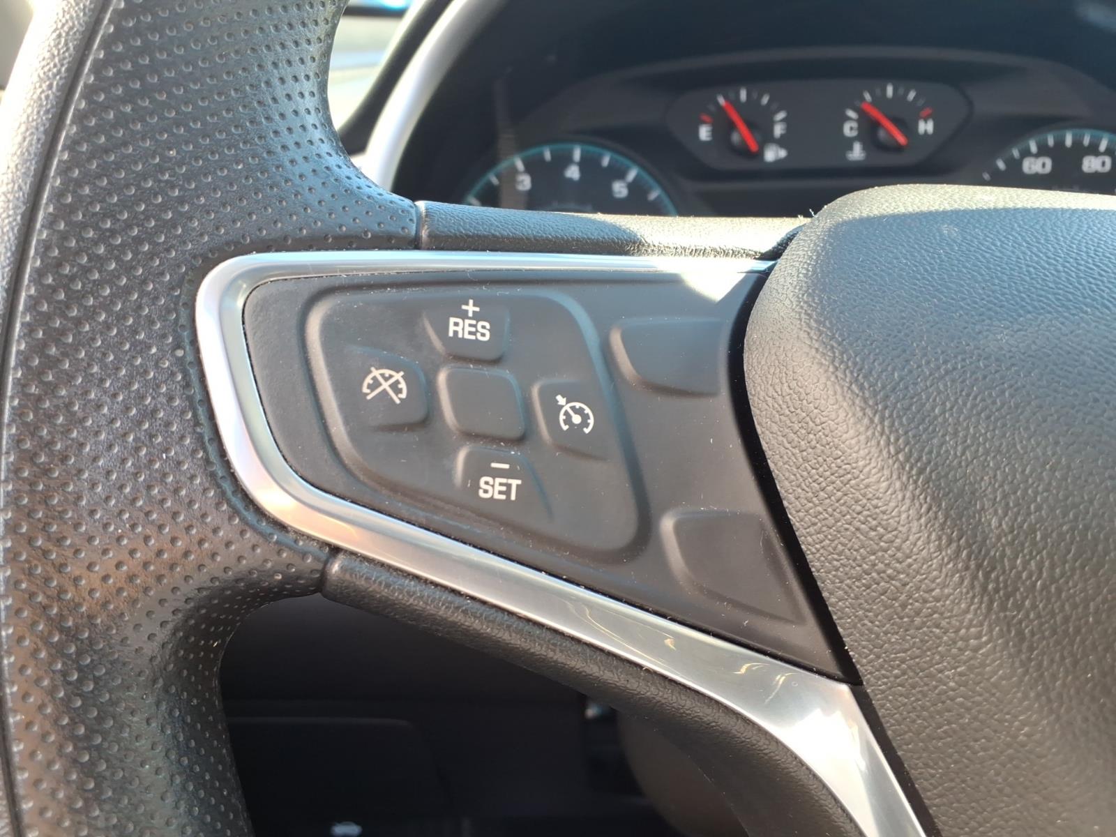 2022 Chevrolet Malibu photo 16 of 28