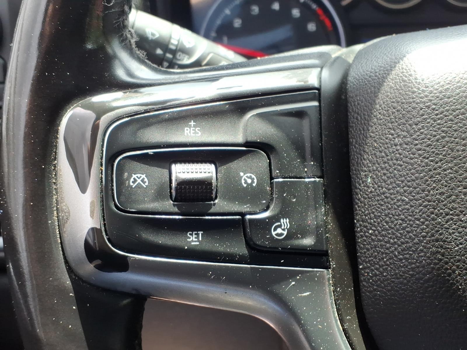 2020 Chevrolet Silverado 1500 LT Summit White at Memorial Highway Chevrolet