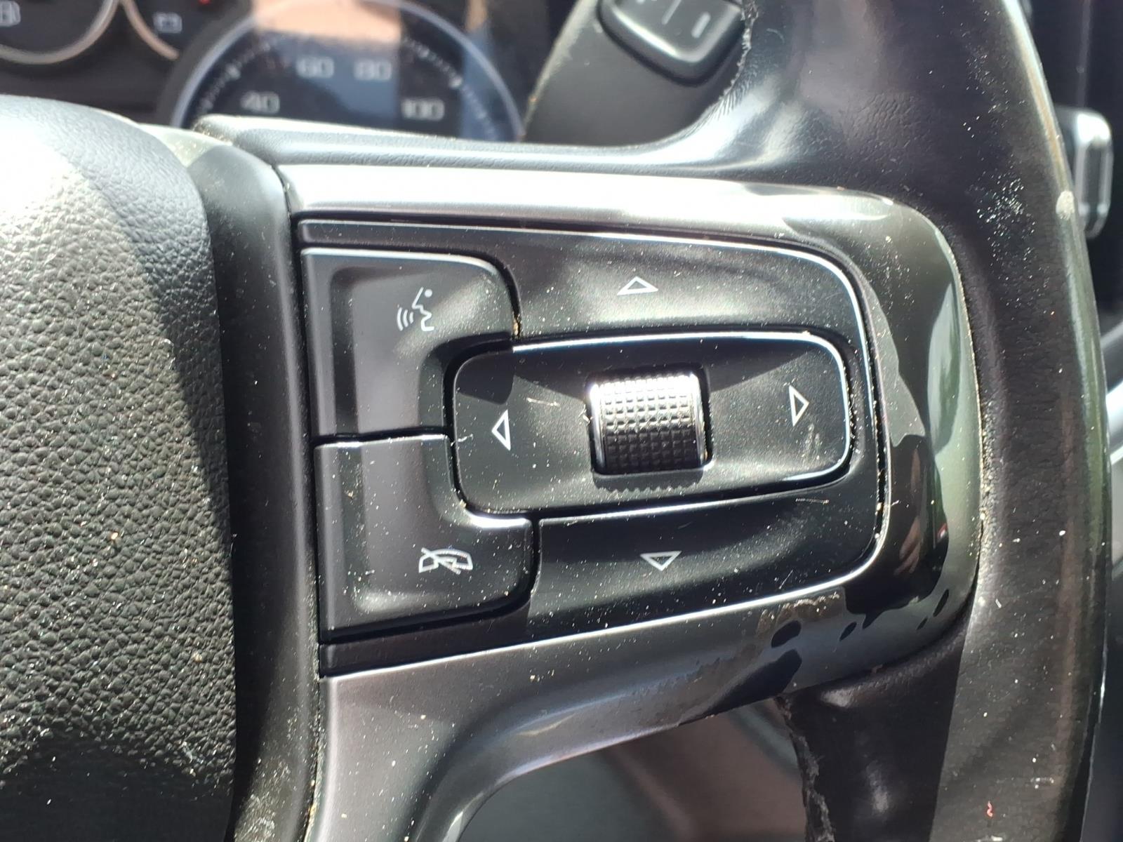 2020 Chevrolet Silverado 1500 LT Summit White at Memorial Highway Chevrolet