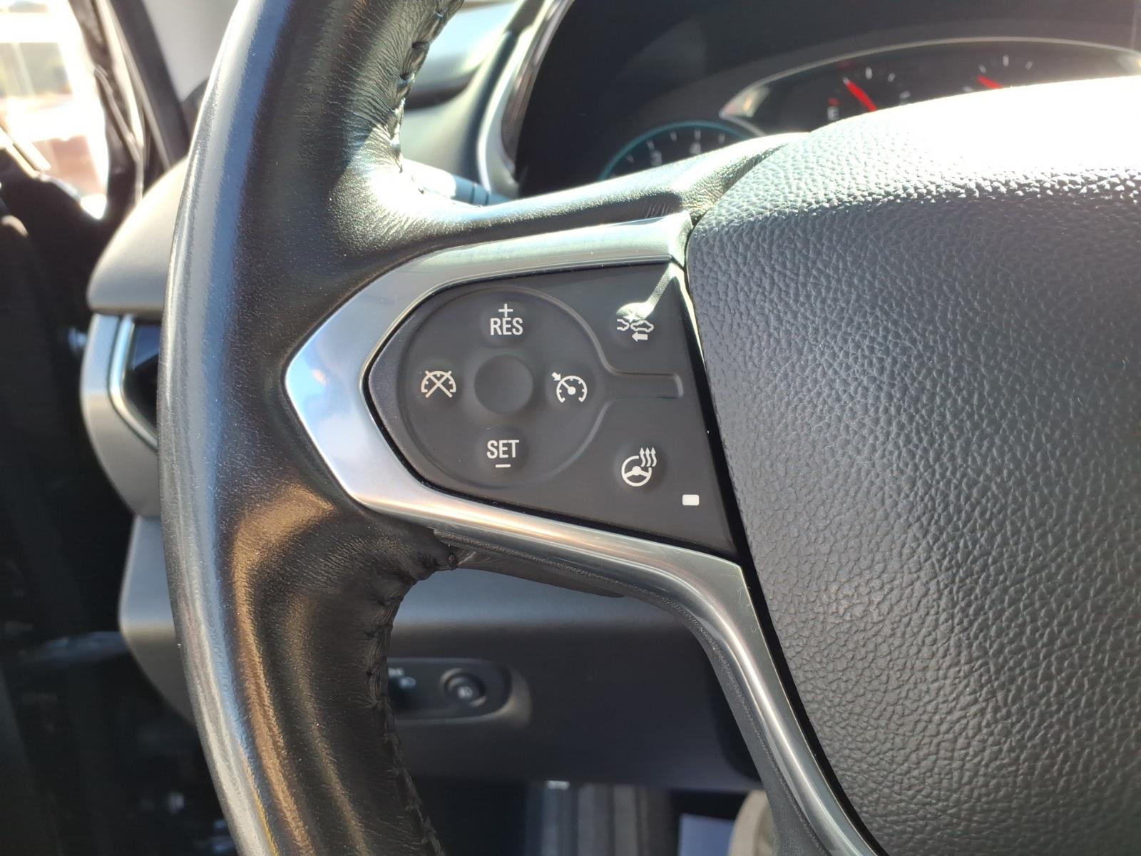 2020 Chevrolet Traverse photo 17 of 29
