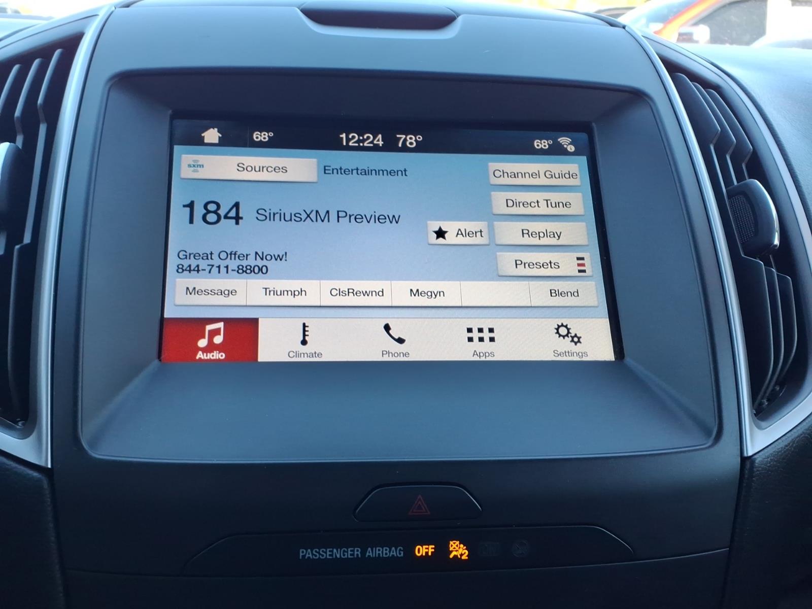 2019 Ford Edge photo 19 of 26