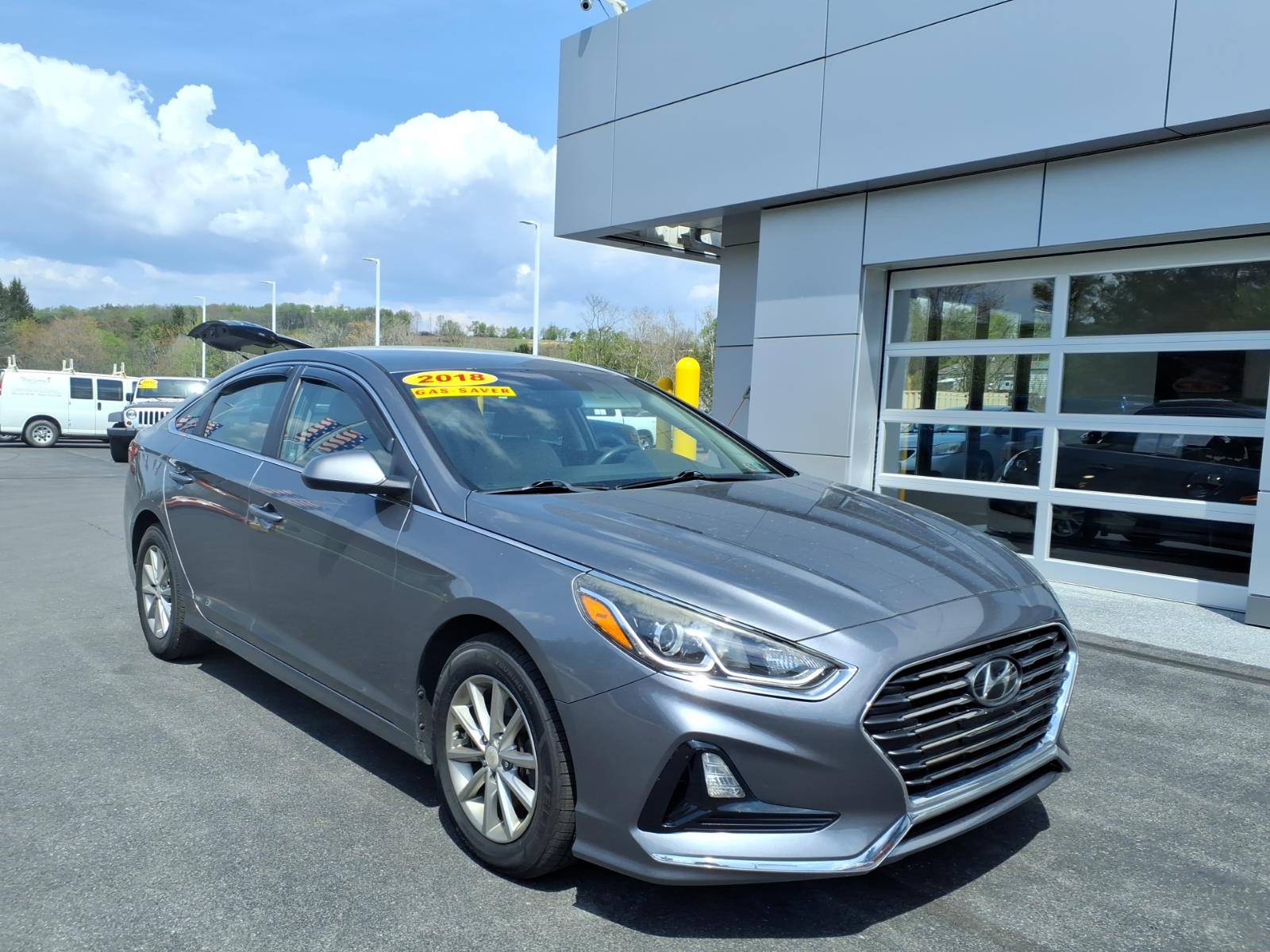 2018 Hyundai SONATA Eco - 0