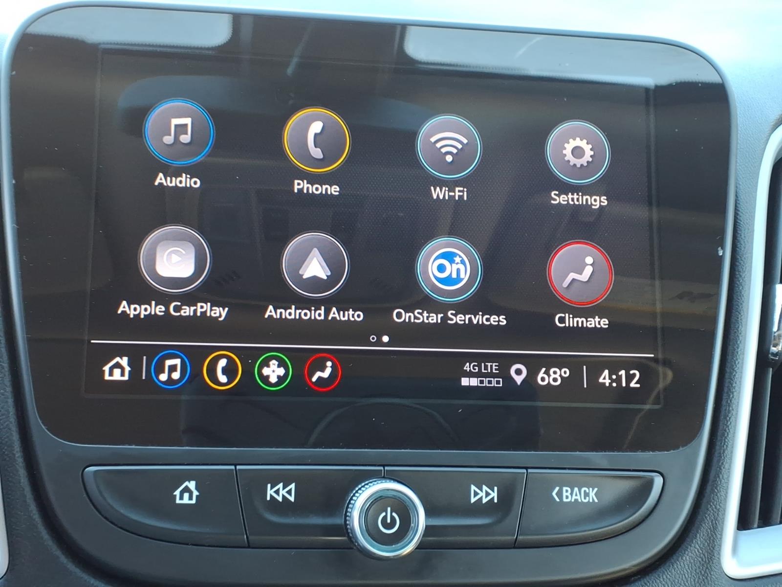 2022 Chevrolet Malibu photo 20 of 28