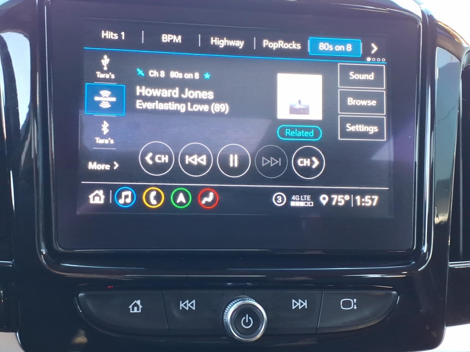2020 Chevrolet Traverse photo 20 of 29