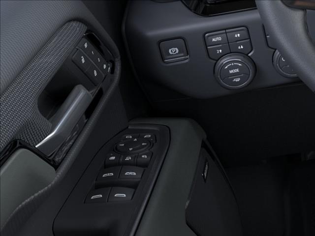 2026 Chevrolet Silverado 2500HD photo 22 of 24