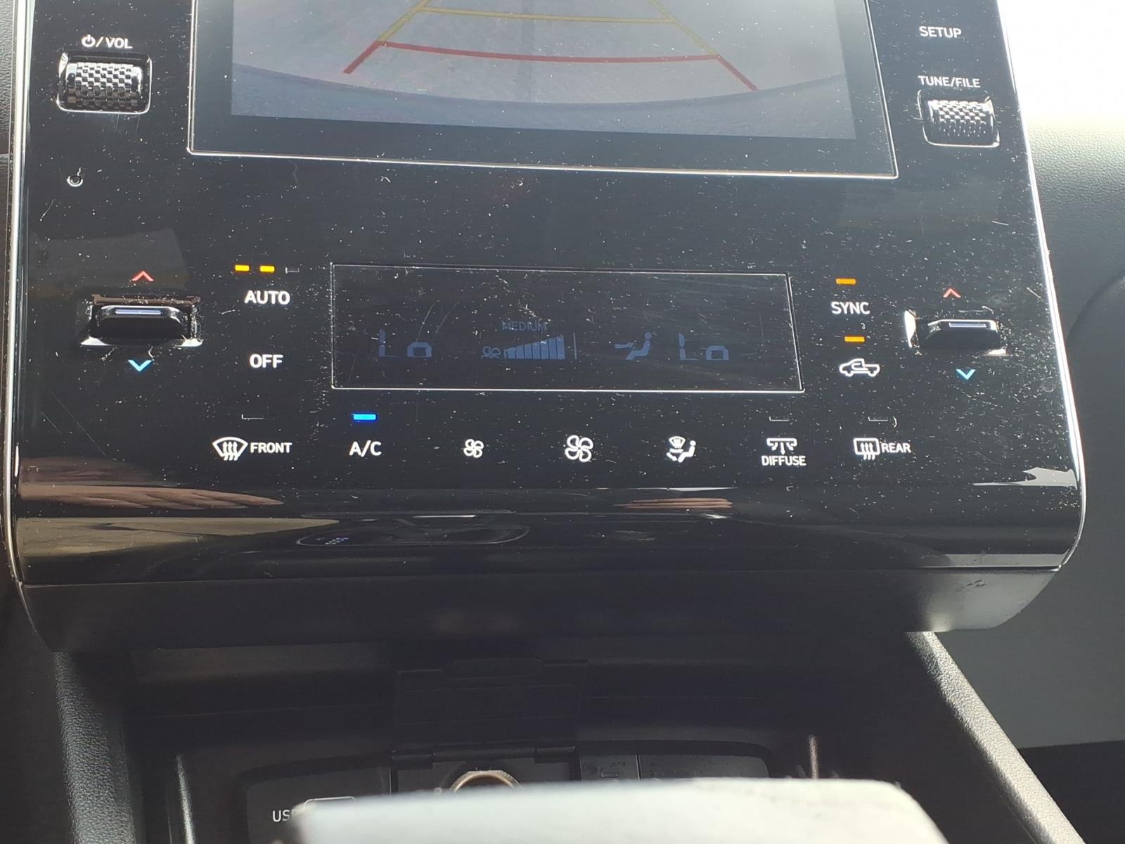 2022 Hyundai SANTA CRUZ SEL Premium Phantom Black at Memorial Highway Chevrolet