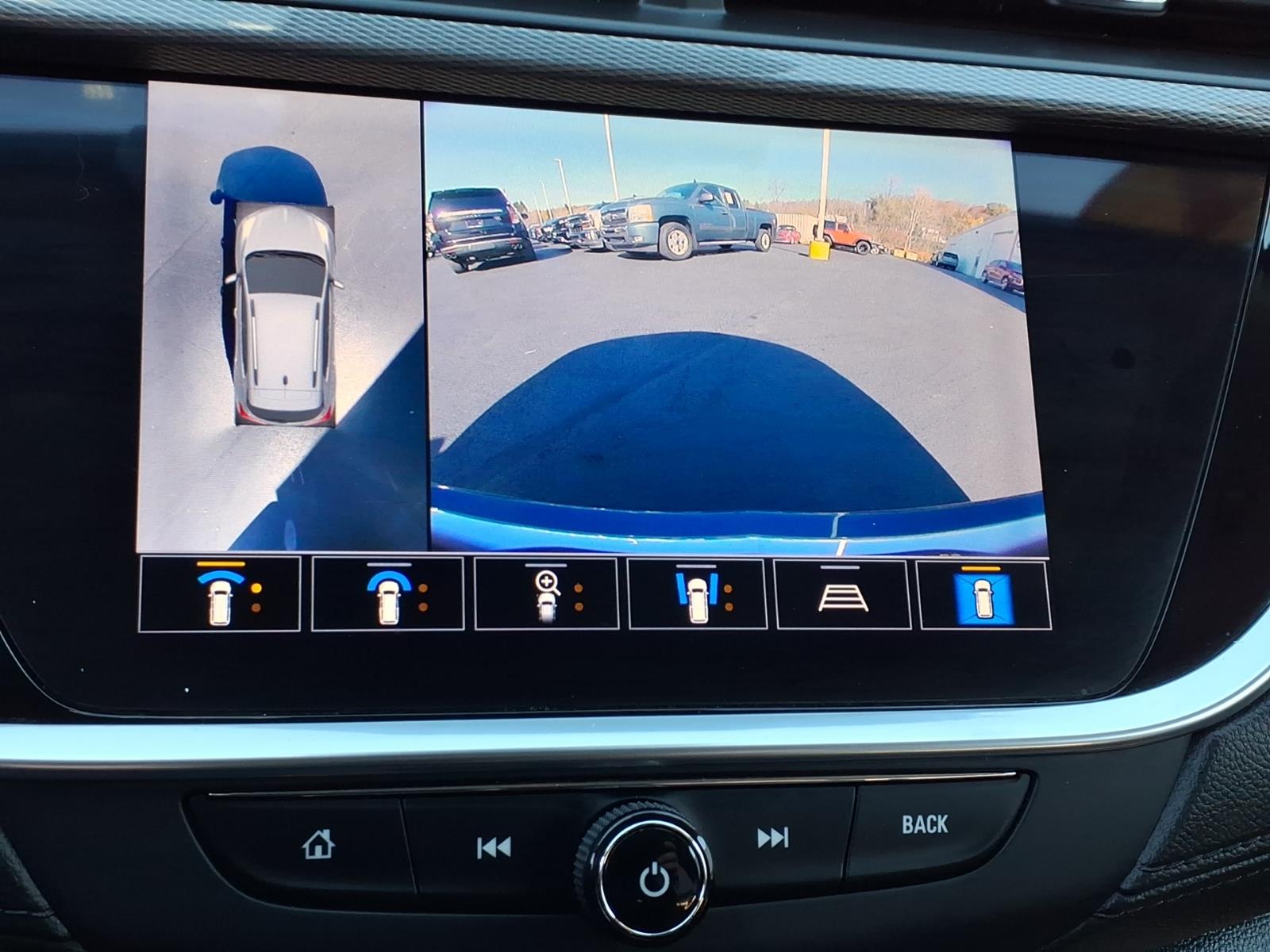 2021 Buick Encore GX photo 23 of 30