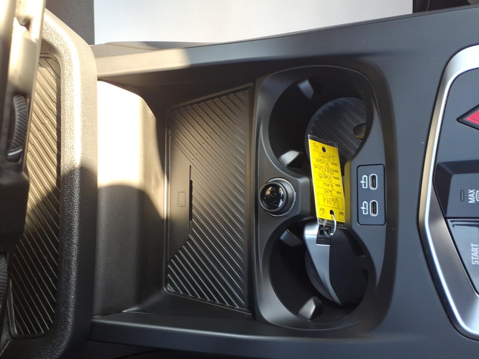 2025 BMW 2 Series photo 23 of 27