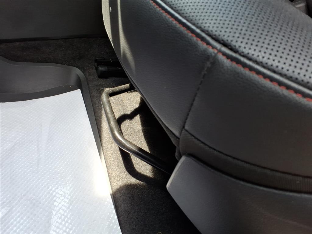 2025 Chevrolet Trax RS Summit White at Team Chevrolet Buick GMC