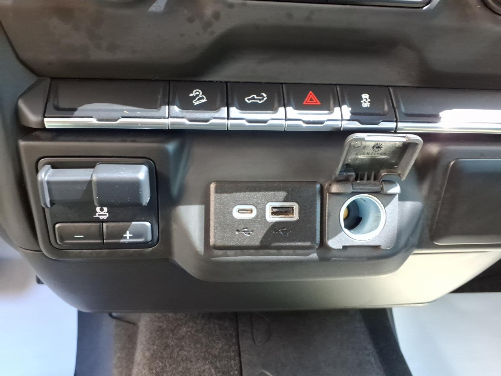 2021 Chevrolet Silverado 1500 Custom Trail Boss Black at Team Chevrolet Buick GMC